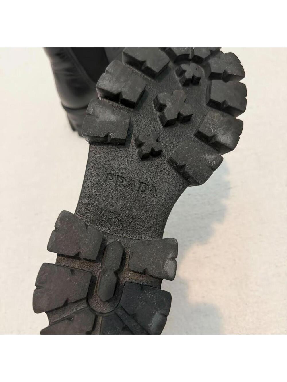 prada leather chelsea boots size 7 - Picture 5 of 6